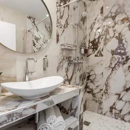 Merveil -luxury Serviced Apartment-saint Martin Ii Apartment