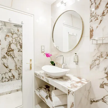 Merveil -luxury Serviced Apartment-saint Martin Ii Апартаменты *