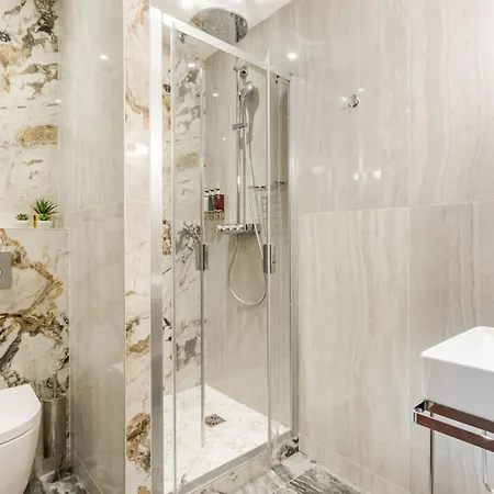 Merveil -luxury Serviced Apartment-saint Martin Ii Апартаменты Париж